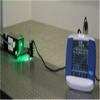 azur可见光和NIR光纤激光器